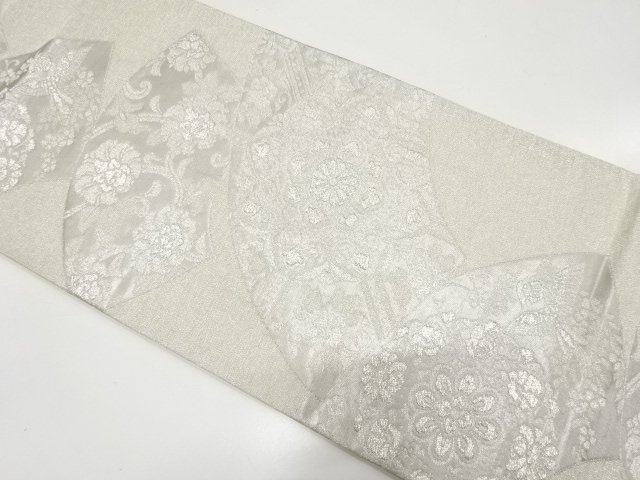 地紙に花鳥模様織り出し　袋帯